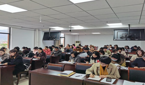 辨明途以力行，逐遠山而奮進——仙游縣教師進修學校召開2025年春季小學語文、英語學科教學質量分析會 